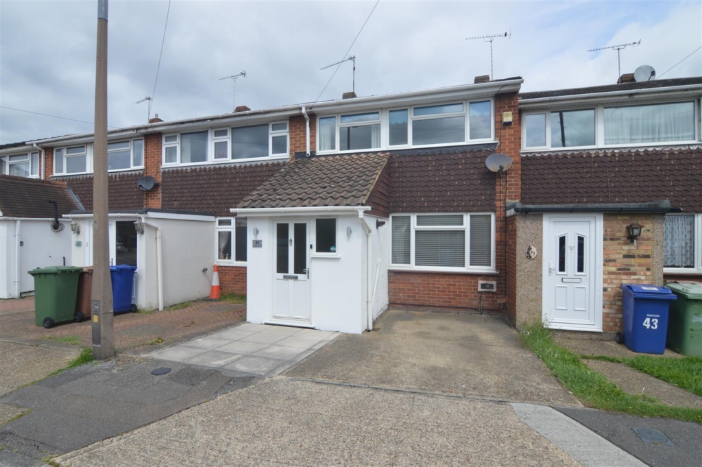 Brampton Close, Corringham, Stanford-Le-Hope