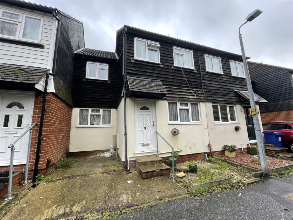 Runnymede Road, Stanford-le-Hope