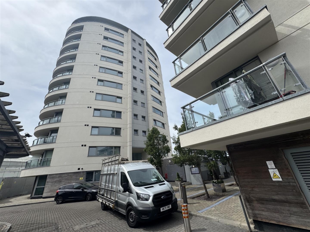 Mercury Gardens, Romford