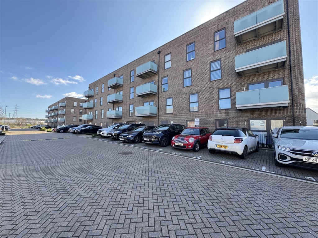 Colliford Road, Grays